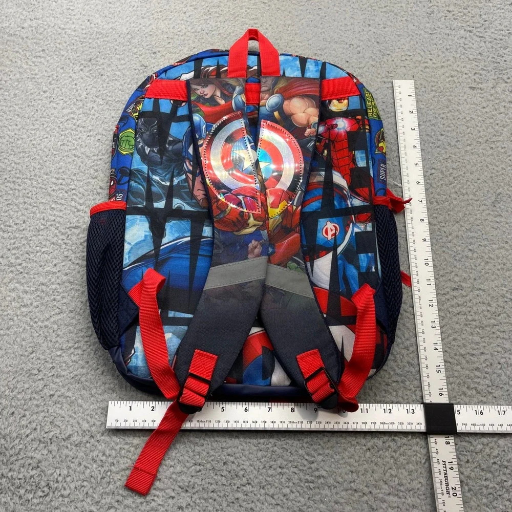 Marvel Avengers 8-40716-29943-1 Kid Backpack Fast Forward Captain America Shield